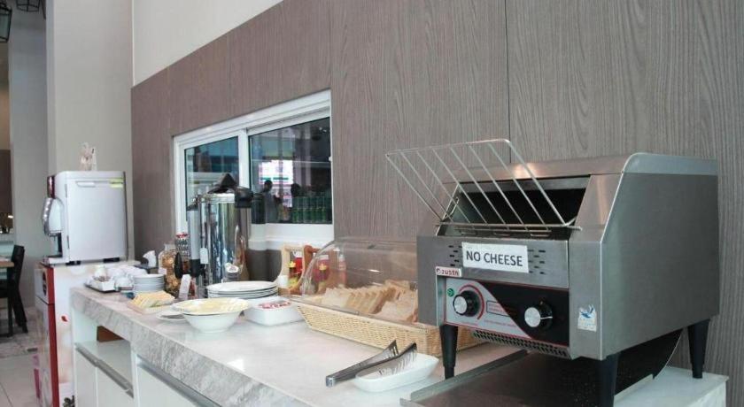 Patong Elegancy Sansabai Hotel מראה חיצוני תמונה