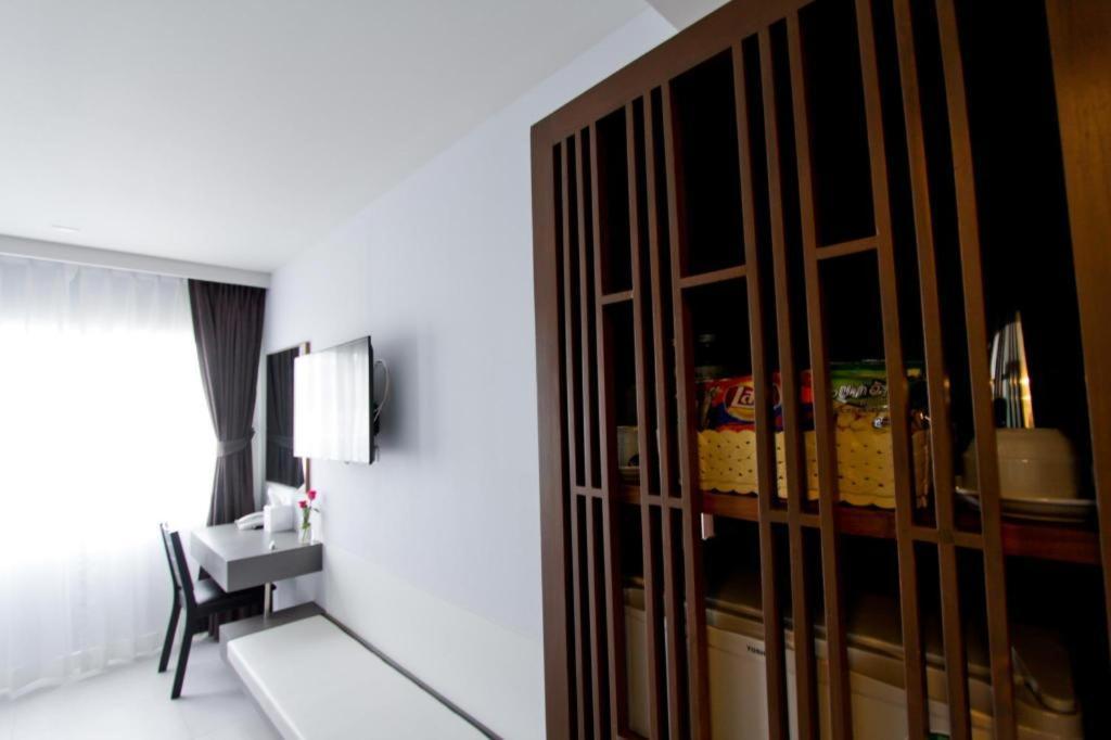 Patong Elegancy Sansabai Hotel מראה חיצוני תמונה