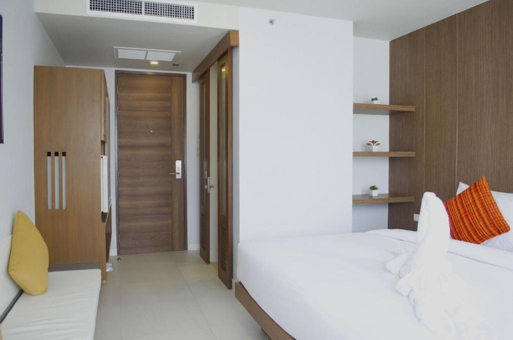 Patong Elegancy Sansabai Hotel מראה חיצוני תמונה