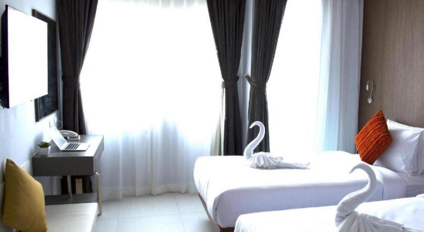 Patong Elegancy Sansabai Hotel מראה חיצוני תמונה
