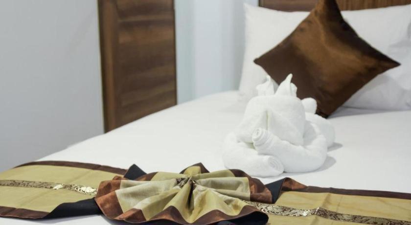 Patong Elegancy Sansabai Hotel מראה חיצוני תמונה