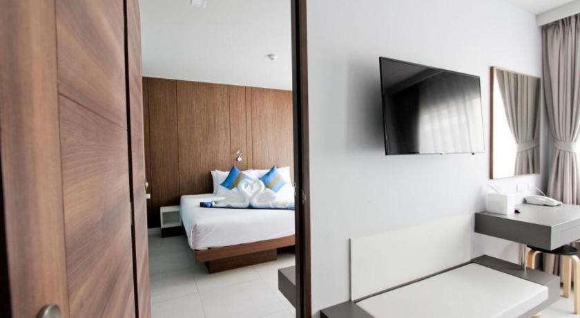 Patong Elegancy Sansabai Hotel מראה חיצוני תמונה